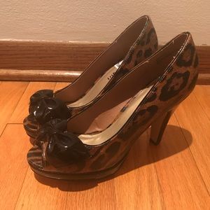 Madden Girl BNWT Leopard Heels, Size 7